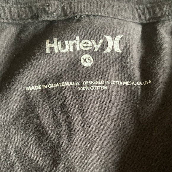 xs hurley vintage cropped graphic tee - Picture 2 of 3